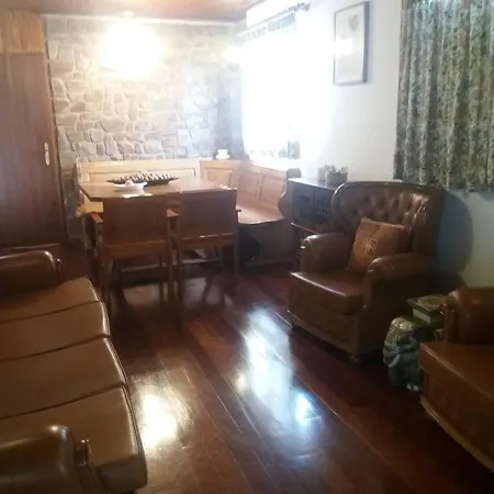 Πανσιόν Vittis Suites Amares Besteiros